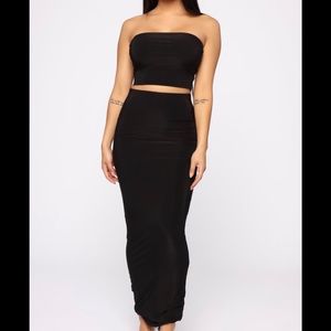 Black matching set midi skirt size small